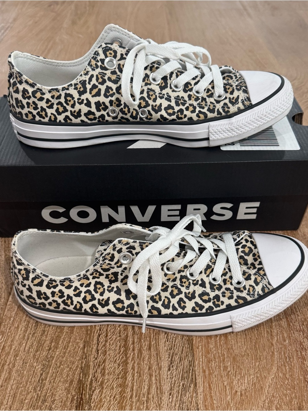 Converse Women's Leopard Print Low Top Sneakers - Black/White/Beige W9/M7 - Picture 3 of 7